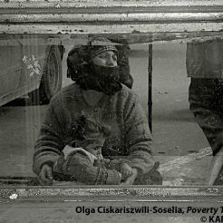 Wystawa fotograficzna „Through Their Eyes, Through Ours” 19