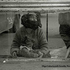 Wystawa fotograficzna „Through Their Eyes, Through Ours” 17
